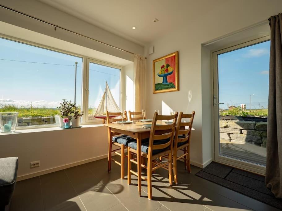 Beach Front Appartments In Design Eco-Villa Ulsteinvik Pokoj fotografie